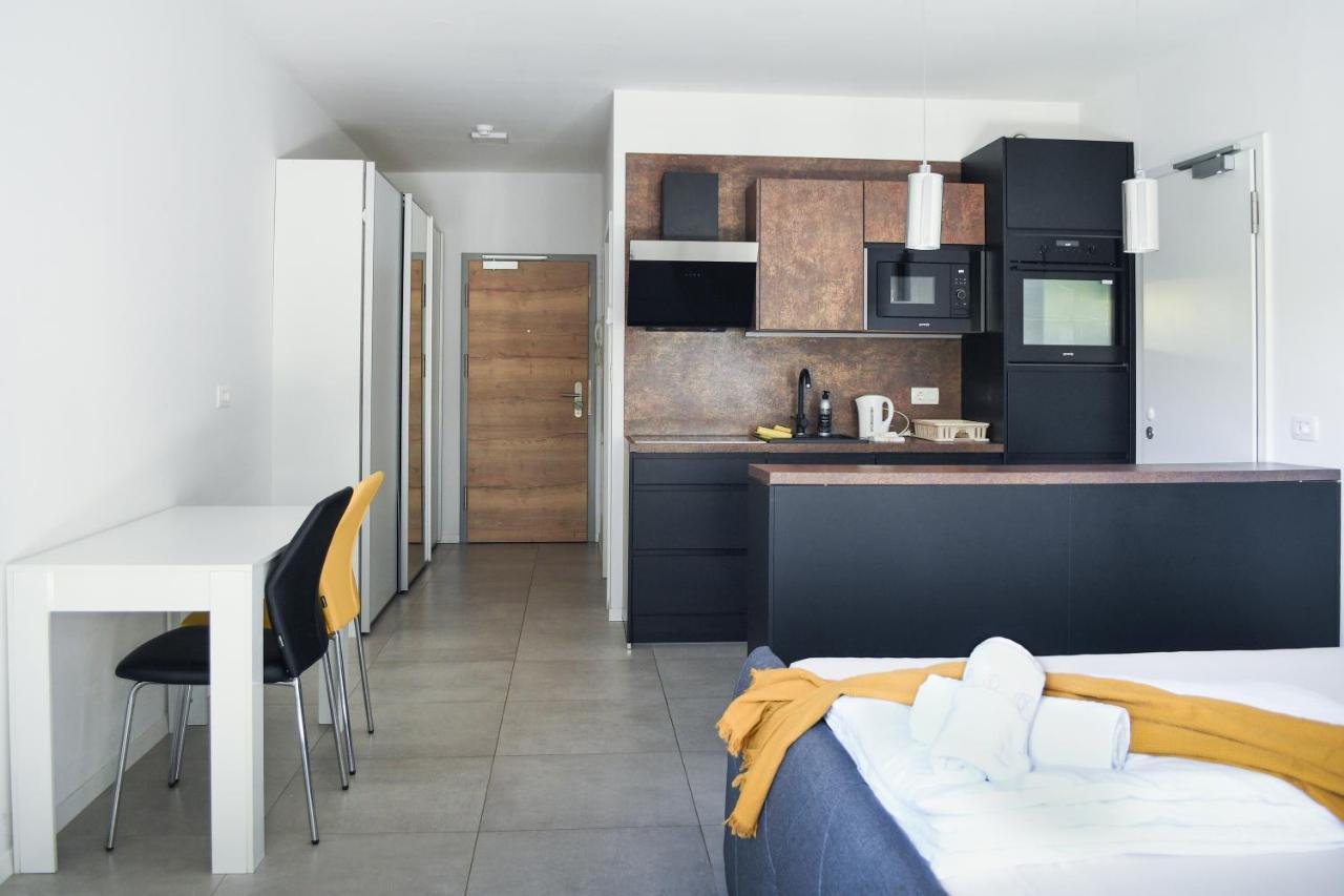 Apartment Point Zero